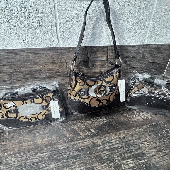 GU3SS Tan and Brown Shoulder Bag Purse with Silver Hardware NWT - Picture 6 of 9